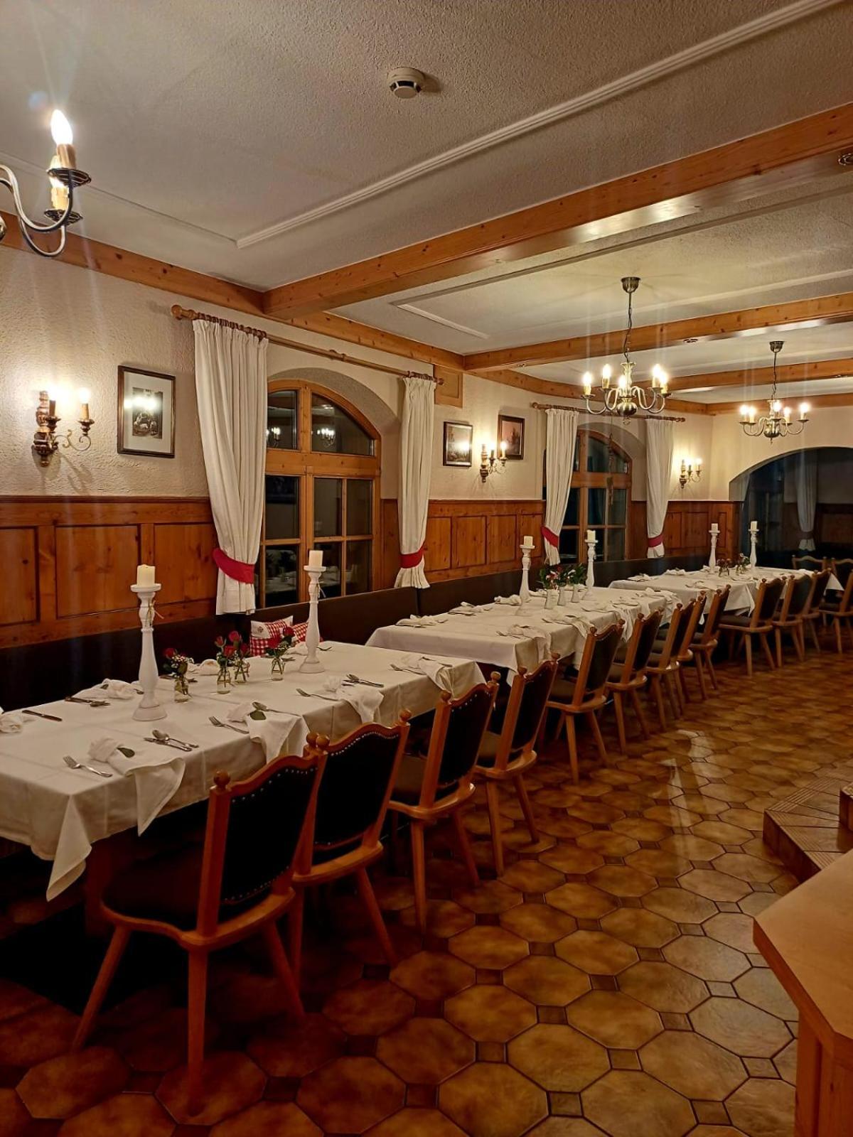 Hotel Restaurant Liesele Sonne St. Leonhard im Pitztal Zewnętrze zdjęcie