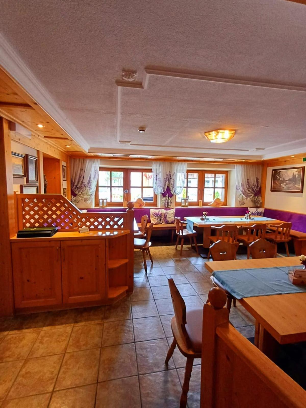 Hotel Restaurant Liesele Sonne St. Leonhard im Pitztal Zewnętrze zdjęcie